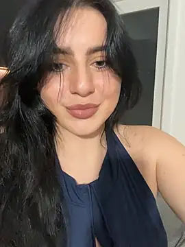 Snapshot of Evelyn___Sweet chatting on May 2026 08:58:01 PM Evelyn Sweet online show from May 2026 08:58:01 PM