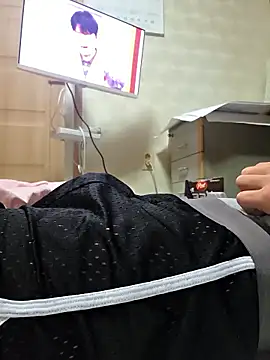 ghghag online show from February 2026 01:14:02 PM