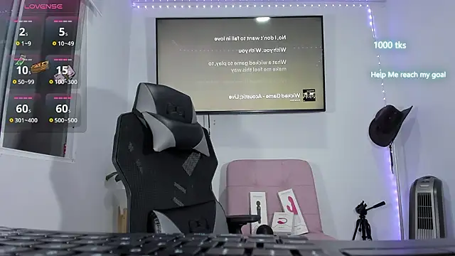 emily palmeer online show from March 2026 11:06:01 AM