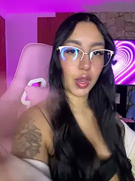 Tamara Roberts1 online show from December 2024 02:36:02 AM