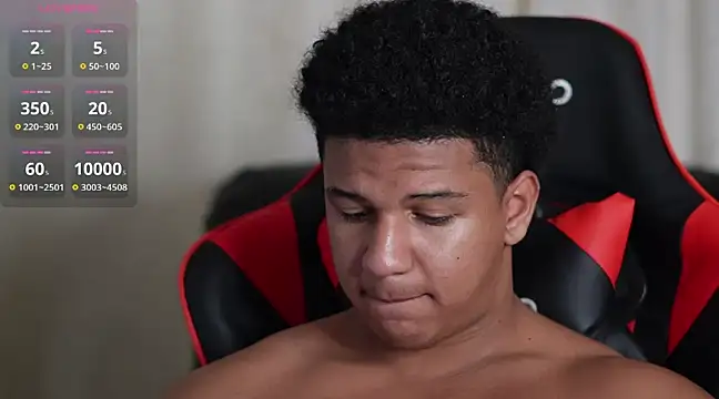 Snapshot of May_Dylan1 chatting on December 2024 02:41:02 AM May Dylan1 online show from December 2024 02:41:02 AM