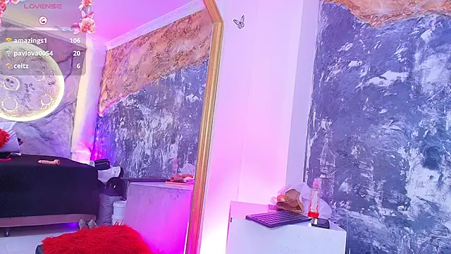 AuroraRojas online show from March 2025 08:39:01 AM