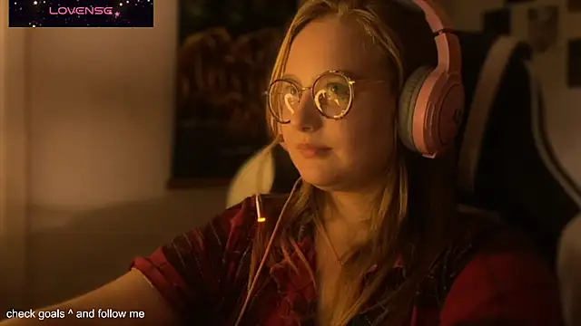 JacyWinslat online show from October 2025 08:47:01 PM