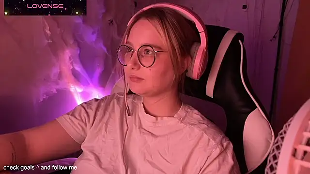 JacyWinslat online show from November 2025 01:08:01 AM