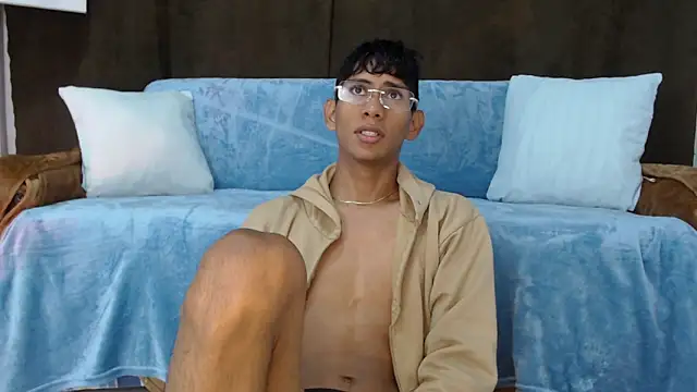 Nick Collins18 online show from November 2025 11:26:01 PM