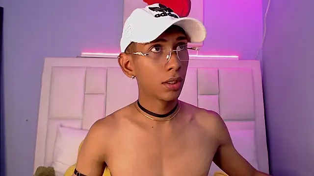 Nick Collins18 online show from February 2026 08:23:01 PM