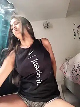 Snapshot of Sahana_Ashiika chatting on February 2025 02:37:01 PM Sahana Ashiika online show from February 2025 02:37:01 PM