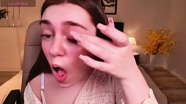 DaniellaLovely online show from February 2026 11:28:02 AM