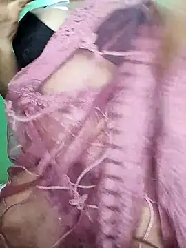 Queen-Amelia online show from March 2026 10:04:02 AM