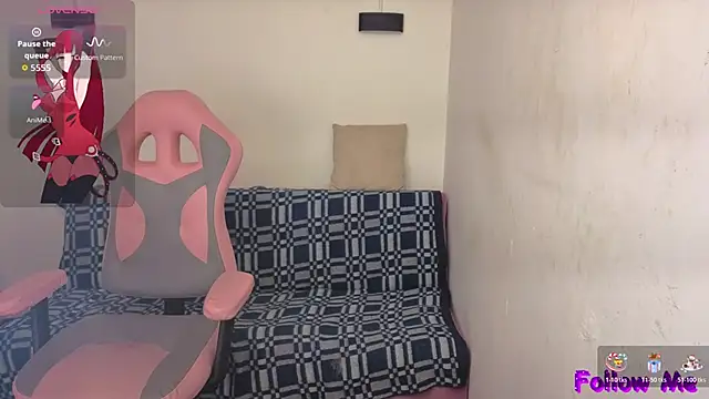 vittorialombardi   online show from February 2026 07:40:01 AM