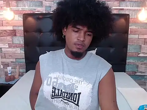 JaicobRuneer online show from October 2025 12:33:02 AM