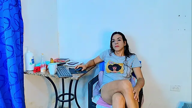 Oh Tique online show from January 2026 02:52:02 PM