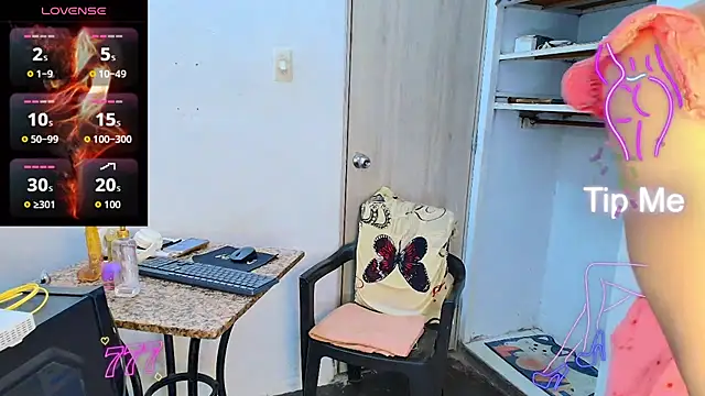 Snapshot of Oh_Tique chatting on July 2026 12:26:01 AM Oh Tique online show from July 2026 12:26:01 AM