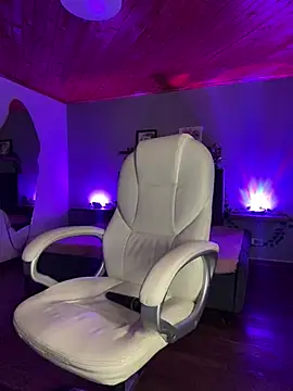 Isabella boobd online show from January 2025 10:32:02 PM