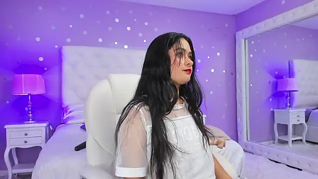 Snapshot of scarlette_15_ chatting on January 2025 09:42:02 AM scarlette 15 online show from January 2025 09:42:02 AM