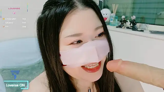 Snapshot of yukinko_o_ chatting on May 2026 01:18:01 PM yukinko o online show from May 2026 01:18:01 PM
