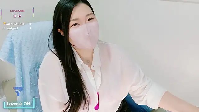 Snapshot of yukinko_o_ chatting on June 2026 01:48:01 AM yukinko o online show from June 2026 01:48:01 AM