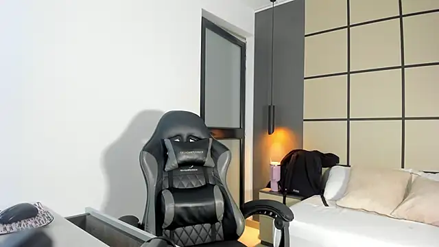 alma fenix online show from February 2026 12:45:02 PM