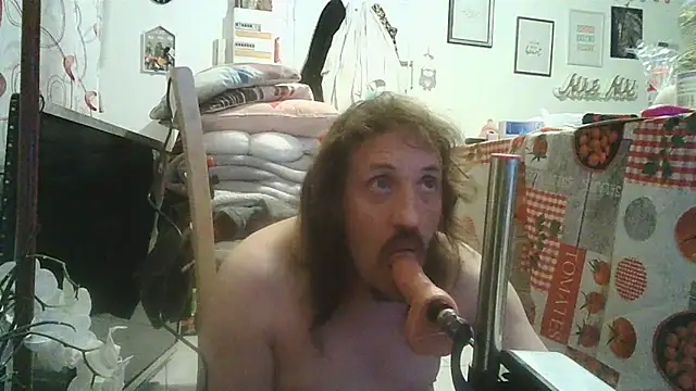 cyril020202 online show from October 2025 08:51:02 PM