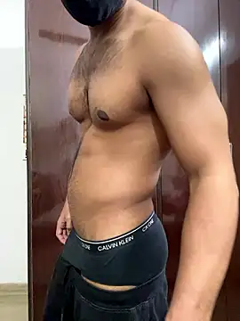 Snapshot of John_desihunk chatting on December 2024 11:03:02 AM John desihunk online show from December 2024 11:03:02 AM