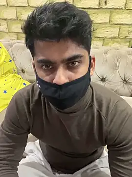 Snapshot of John_desihunk chatting on January 2025 05:59:02 PM John desihunk online show from January 2025 05:59:02 PM