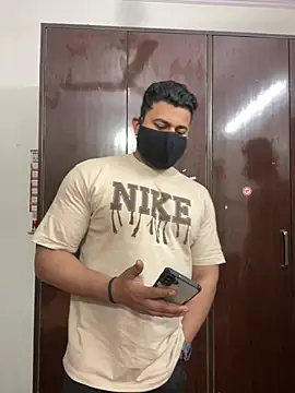 Snapshot of John_desihunk chatting on February 2026 10:02:01 AM John desihunk online show from February 2026 10:02:01 AM