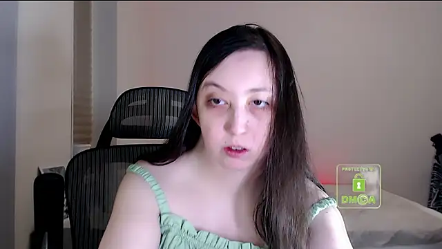 cute and hot online show from February 2026 03:32:02 PM