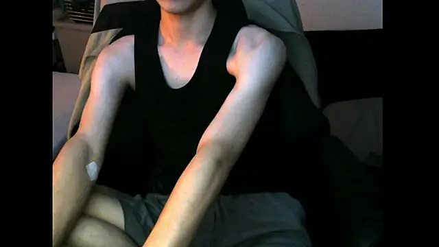 Ray175oo online show from October 2025 04:18:02 PM