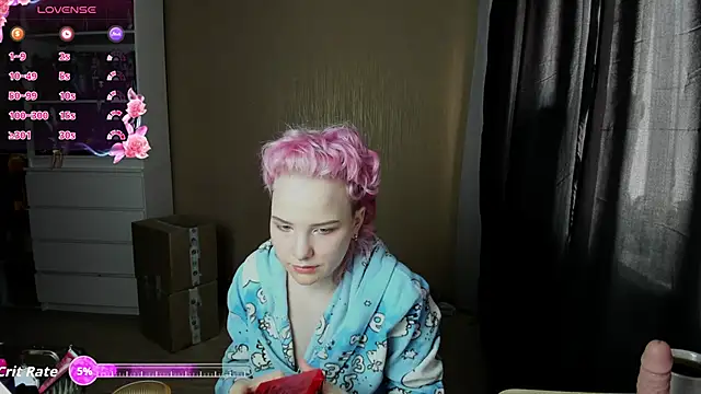 Snapshot of School_Love chatting on April 2026 07:09:02 AM School Love online show from April 2026 07:09:02 AM