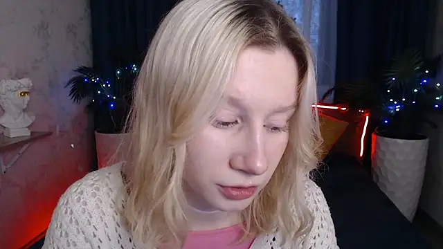 EnigmaSee online show from December 2025 09:04:01 AM