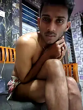 Snapshot of JOHN_LEE_DEREK chatting on December 2024 06:31:02 PM JOHN LEE DEREK online show from December 2024 06:31:02 PM