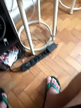 lobomisterioso13 online show from February 2025 04:47:01 PM