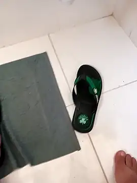 lobomisterioso13 online show from March 2025 10:24:02 AM