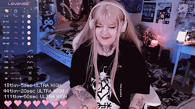 noori  hope online show from November 2025 09:06:02 PM