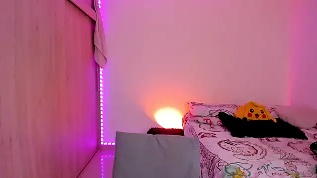 aldrinwhite online show from February 2026 07:45:01 PM