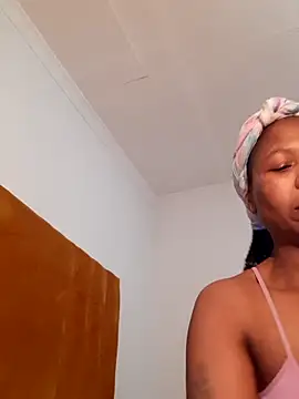 realsquirter online show from November 2025 10:26:01 AM