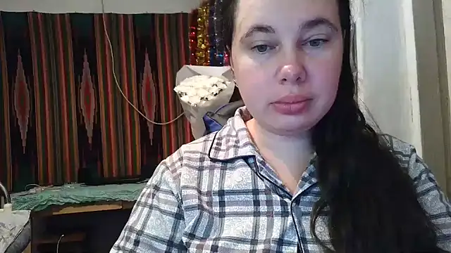 Cora Maro online show from September 2025 02:15:02 AM