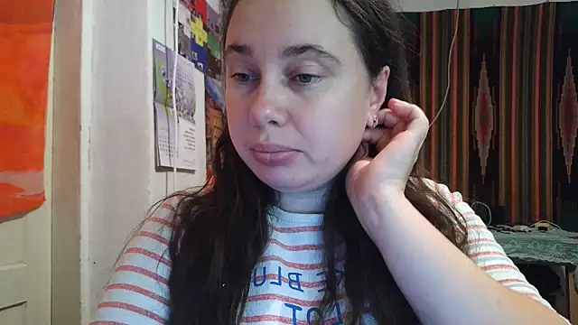 Cora Maro online show from October 2025 12:58:01 AM