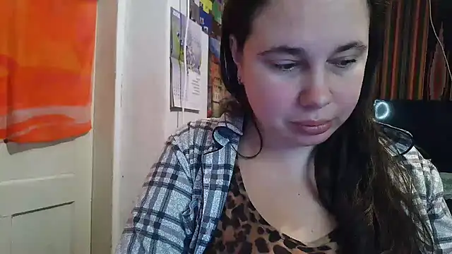 Cora Maro online show from October 2025 01:57:01 AM