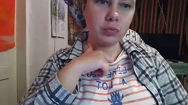 Cora Maro online show from October 2025 02:19:01 AM