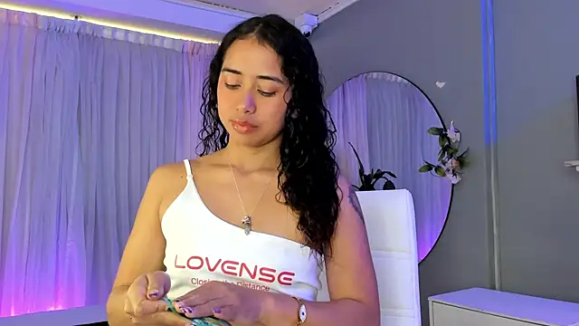 Ammy nova online show from December 2025 07:55:01 PM