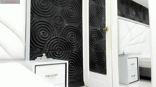 AbigailWilliams  online show from November 2025 11:16:02 AM