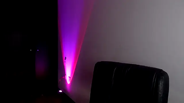 salome-brown online show from March 2025 10:04:02 PM