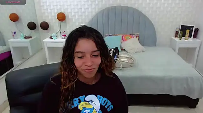 charlotte 0309 online show from January 2025 06:31:01 PM