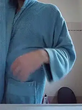 Snapshot of openlegsforyou chatting on February 2026 08:43:01 AM openlegsforyou online show from February 2026 08:43:01 AM