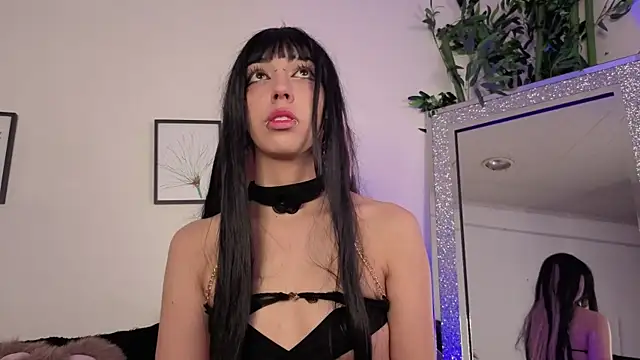 Nyx nayla online show from October 2025 04:10:01 AM