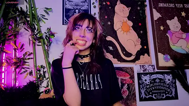 Nyx nayla online show from March 2026 06:17:02 AM