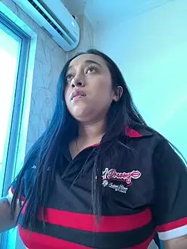 cata megan online show from December 2024 04:08:02 PM