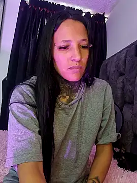 Nicole420squirt online show from December 2024 03:59:02 PM