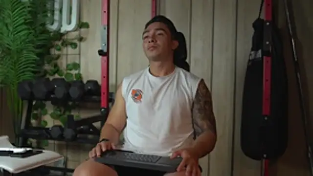 Ryan Hunt online show from October 2025 01:10:01 PM